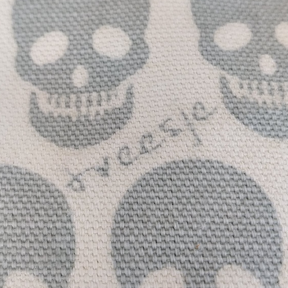 Treesje Fabric Foldover 'Fatal' Clutch w/ Zipper - Picture 4 of 13